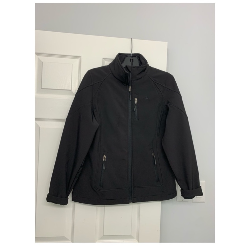 Snozu Black Jacket
